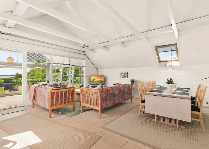 펜션 Three-Bedroom Holiday Home In Svendborg