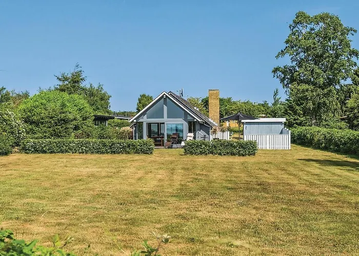 펜션 Three-Bedroom Holiday Home In Svendborg 스벤보르