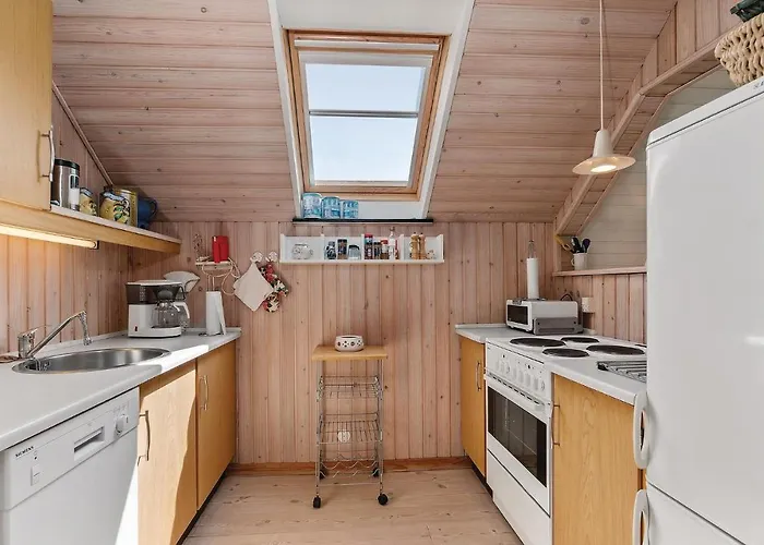 Three-Bedroom Holiday Home In Svendborg 펜션